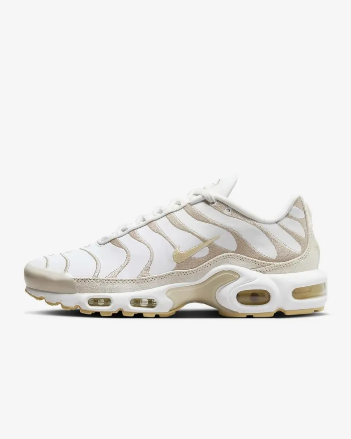 All Shoes Women Nike Air Max Plus PRM Summit Whitesand Driftsailpale Vanilla