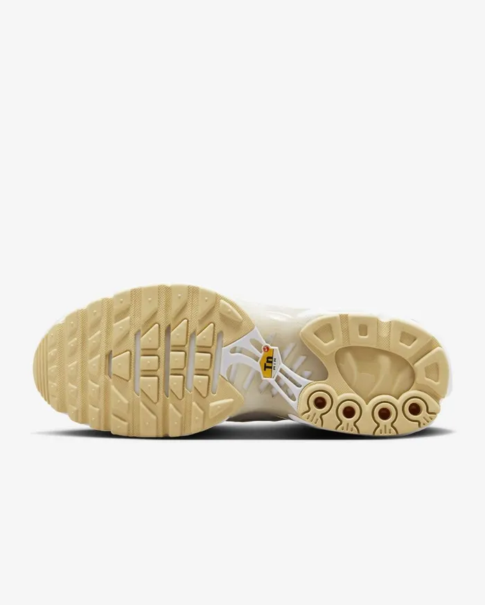 All Shoes Women Nike Air Max Plus PRM Summit Whitesand Driftsailpale Vanilla
