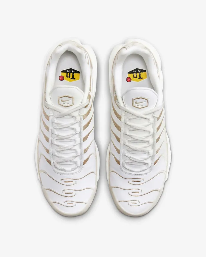 All Shoes Women Nike Air Max Plus PRM Summit Whitesand Driftsailpale Vanilla
