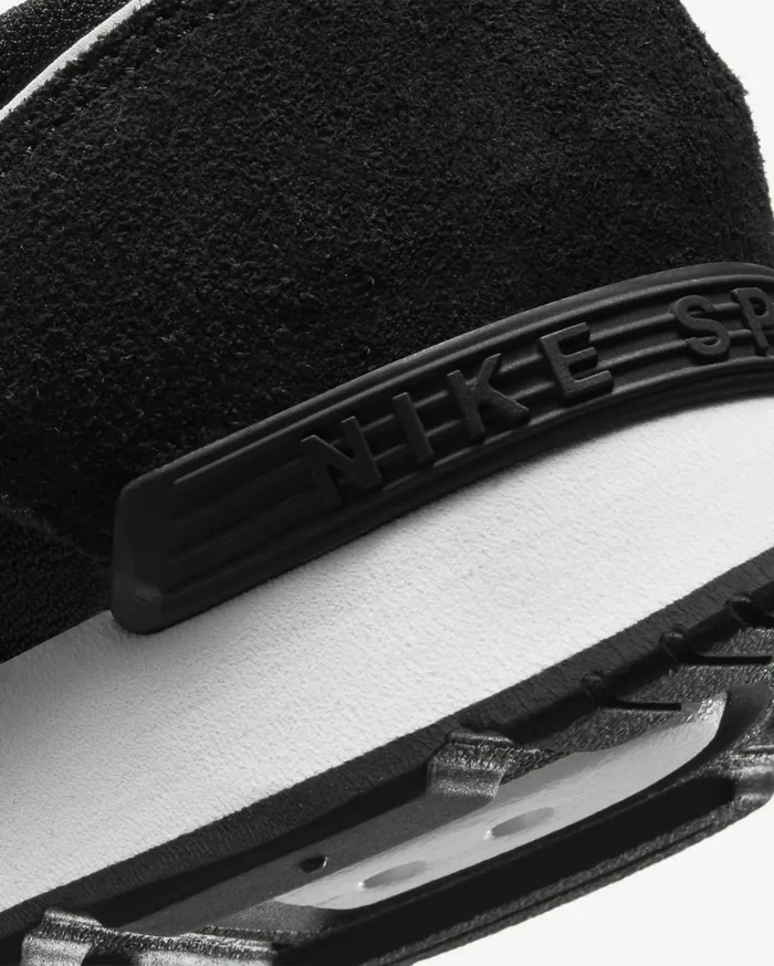 All Shoes Women Nike Venture Runner Blackblackwhite