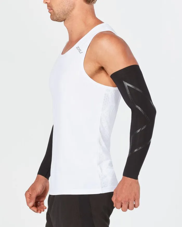 Arm and Calf Sleeves Accessories 2XU Force Compression Arm Guards Blacknero