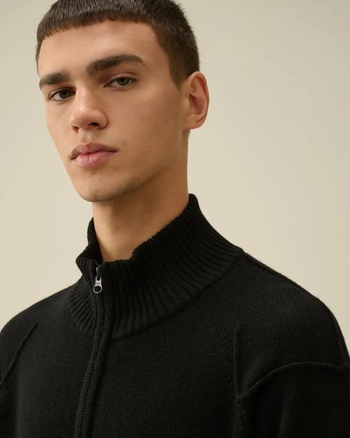 CP Company Jumpers Lambswool GRS Zipped Cardigan Black 8211 Man