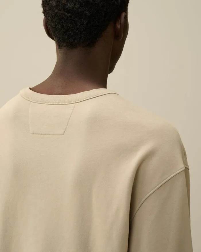 CP Company Sweatshirts Brushed And Emerized Diagonal Fleece Crew Neck Utility Sweatshirt Vintage Khaki Beige 8211 Man