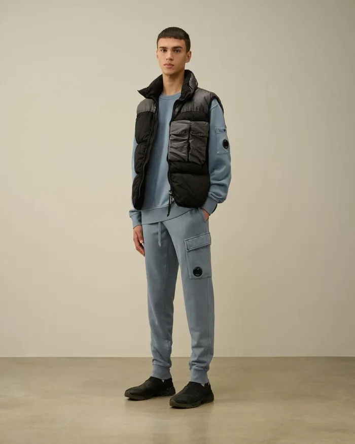 CP Company Tracksuits and Shorts Brushed And Emerized Diagonal Fleece Cargo Sweatpants Flint Stone Blue 8211 Man