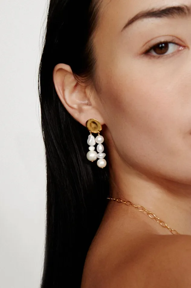 Chan Luu Earrings Women Harmony Earrings White Pearl Mix