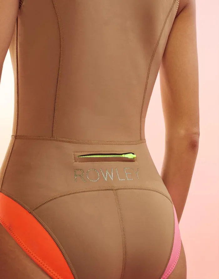 Cynthia Rowley Byron Wetsuit Women Surf and Swim Cynthia Rowley Byron Wetsuit Women Surf and Swim