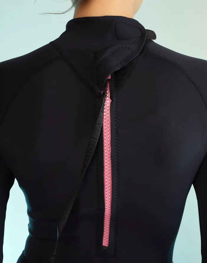 Cynthia Rowley Cruz Wetsuit Women Surf and Swim Cynthia Rowley Cruz Wetsuit Women Surf and Swim