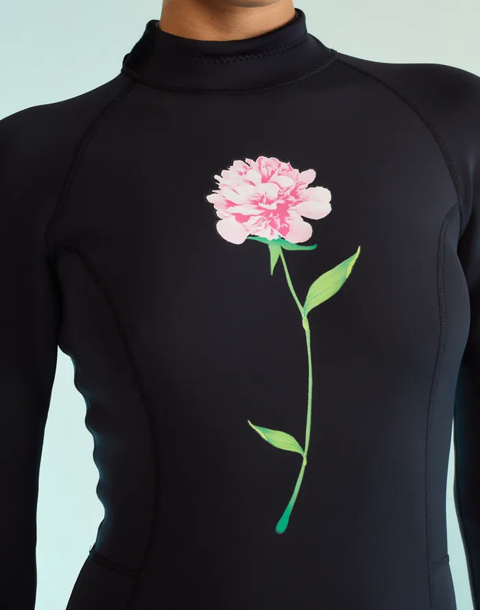 Cynthia Rowley Cruz Wetsuit Women Surf and Swim Cynthia Rowley Cruz Wetsuit Women Surf and Swim