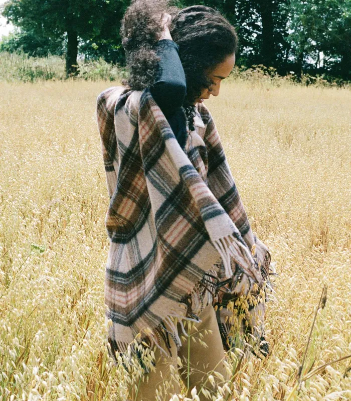 DEN Coats and Jackets Women Kent Cape Maclaine Plaid DEN Coats and Jackets Women Kent Cape Maclaine Plaid