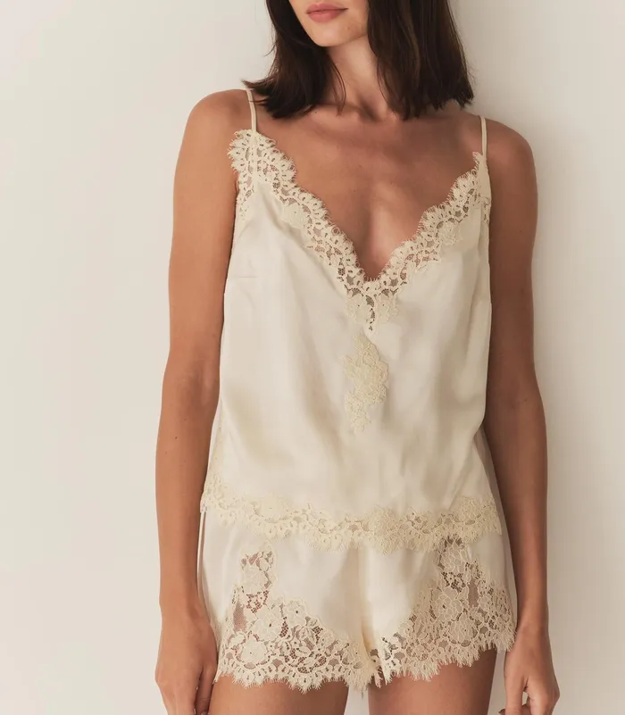 DEN Pants and Shorts Women Iona Short Candlelight DEN Pants and Shorts Women Iona Short Candlelight
