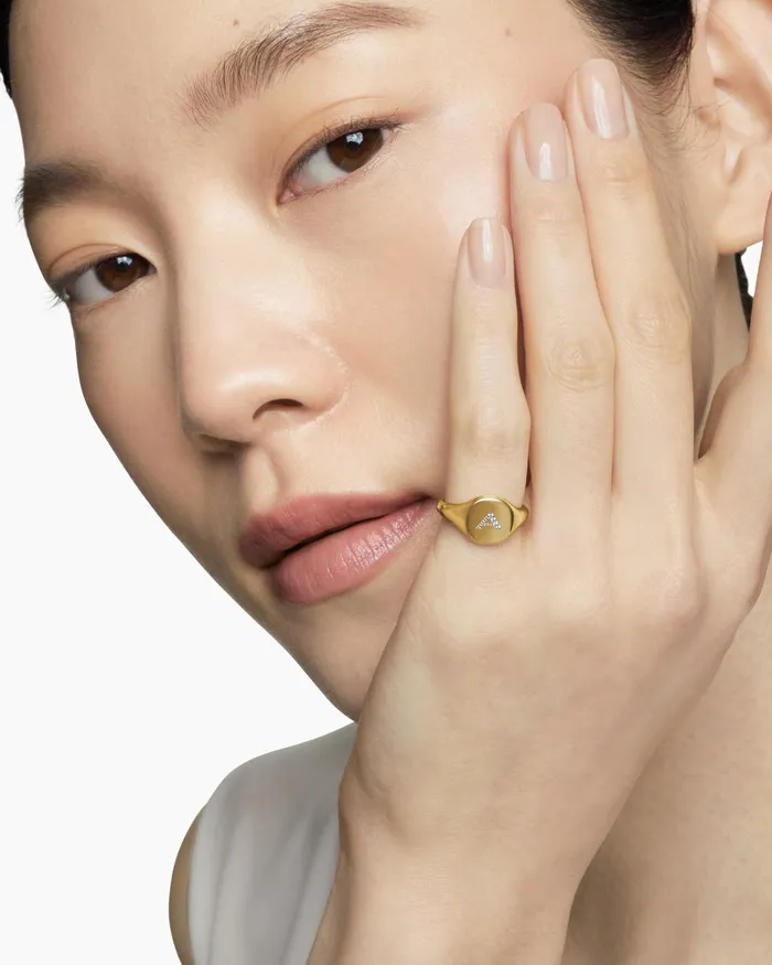 DY Initial Pinky Ring In 18K Yellow Gold With Diamonds 98mm Women David Yurman Pinky DY Initial Pinky Ring In 18K Yellow Gold With Diamonds 98mm Women David Yurman Pinky
