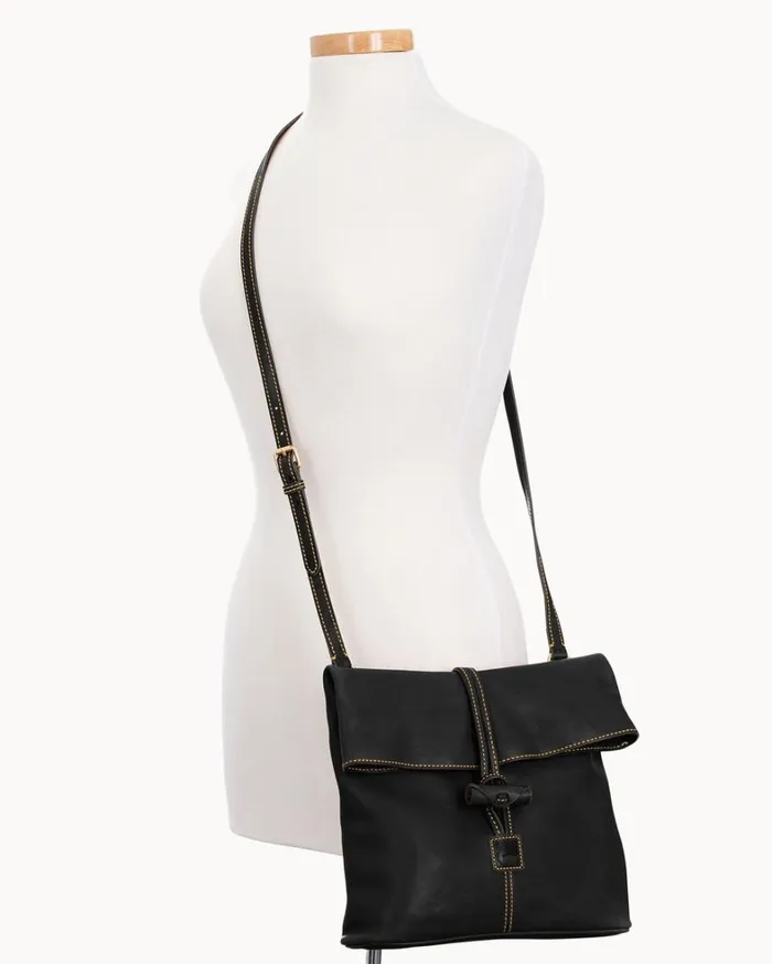 Florentine Medium Toggle Crossbody Black Black Women Dooney and Bourke Crossbodies Florentine Medium Toggle Crossbody Black Black Women Dooney and Bourke Crossbodies