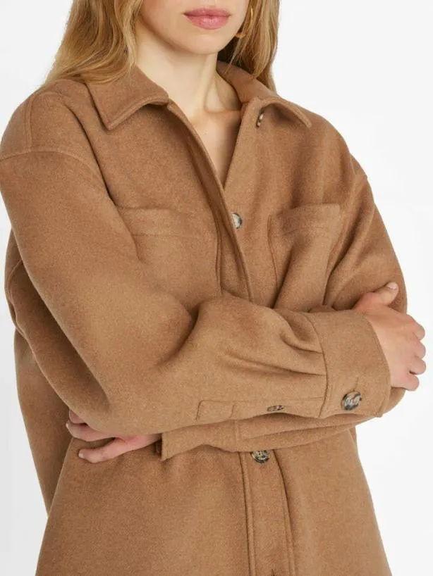 Frame Oversized Trucker Shirt Jacket In Light Camel Light Camel Women Jackets and Coats