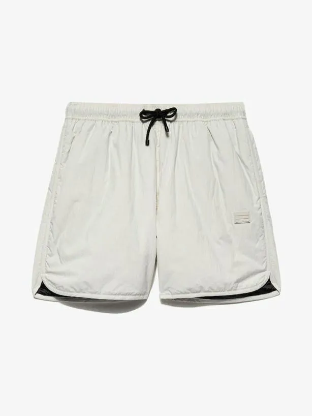 Frame Padded Tech Short In White Beige White Beige Men Pants and Shorts