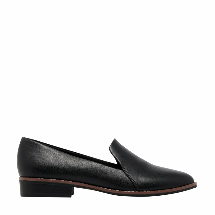 HUGHS Black Women Nine West Flats