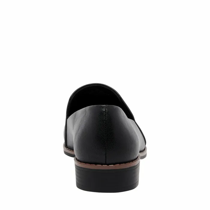HUGHS Black Women Nine West Flats