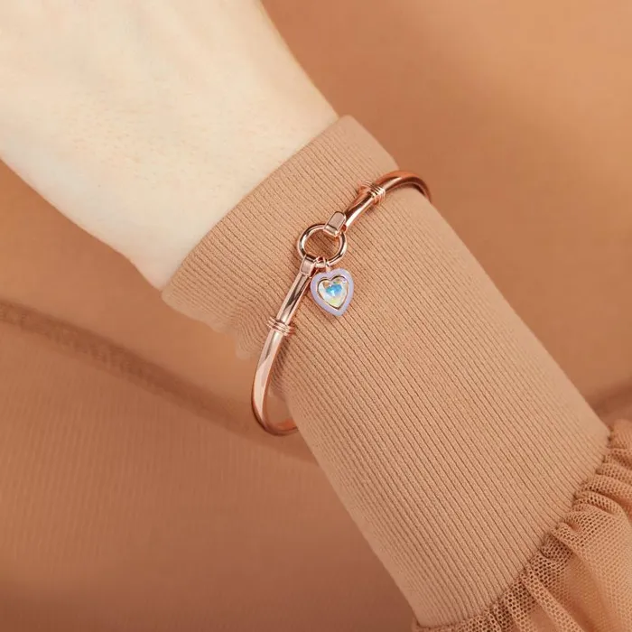 Iconic Women Alex And Ani Crystal Heart Clip Bangle Gold