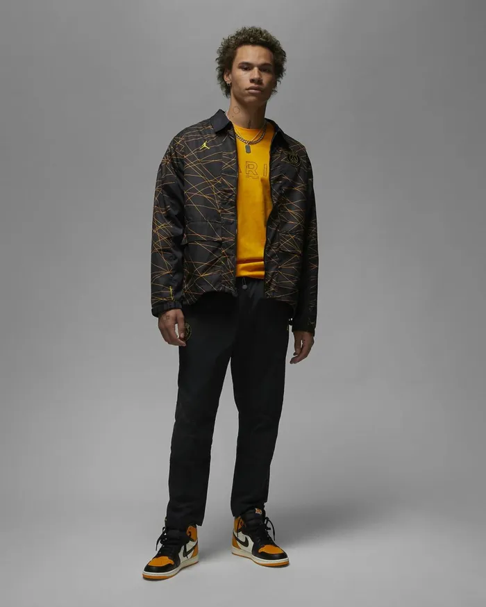 Jackets Men Nike Paris SaintGermain Blacktour Yellow