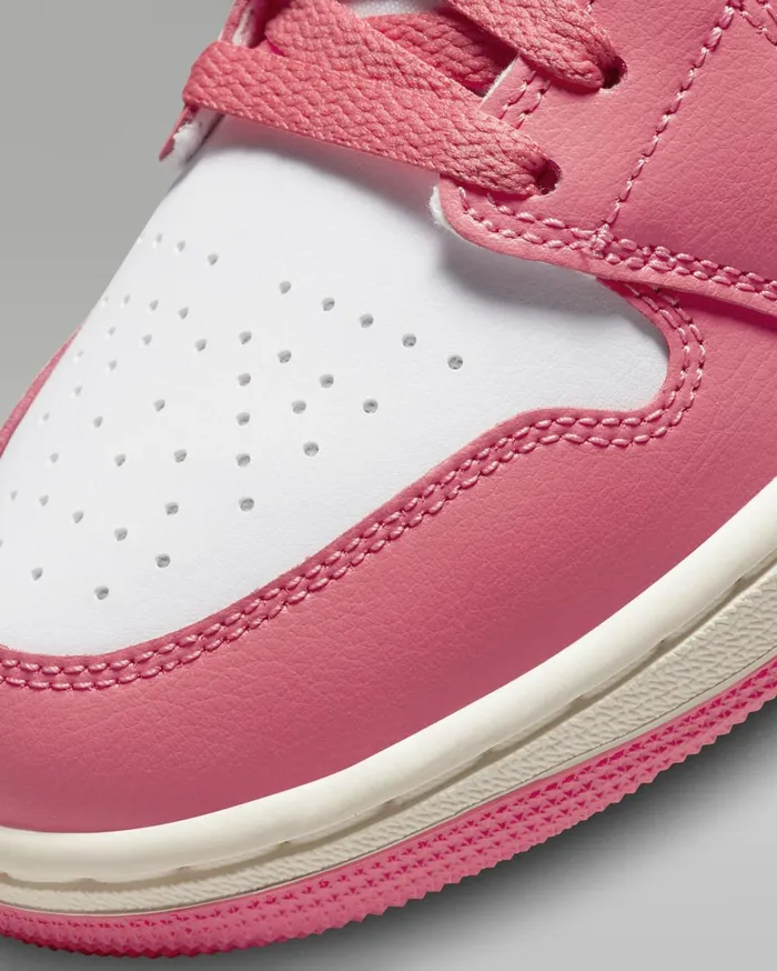 Jordan Women Nike Air Jordan 1 Mid Whiteatmospheresailsea Coral