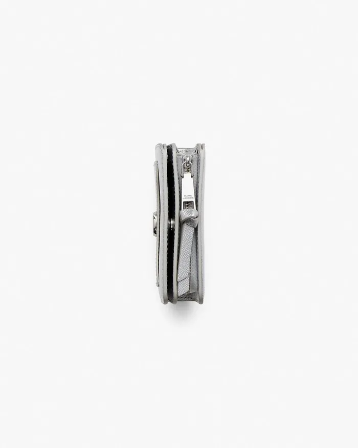 Marc Jacobs Small Wallets Women The Metallic Utility Snapshot Mini Compact Wallet Silver