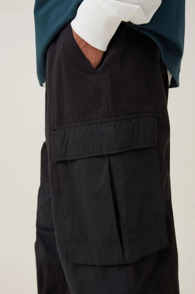 Men Pants Cotton On Parachute Super Baggy Pant Black Knee Panel Men Pants Cotton On Parachute Super Baggy Pant Black Knee Panel