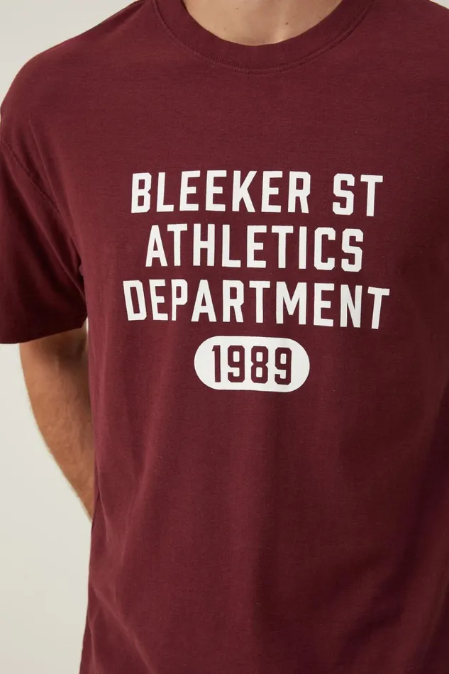 Men Tees and Tanks Cotton On Loose Fit College TShirt True Burgundybleeker St 1989 Men Tees and Tanks Cotton On Loose Fit College TShirt True Burgundybleeker St 1989