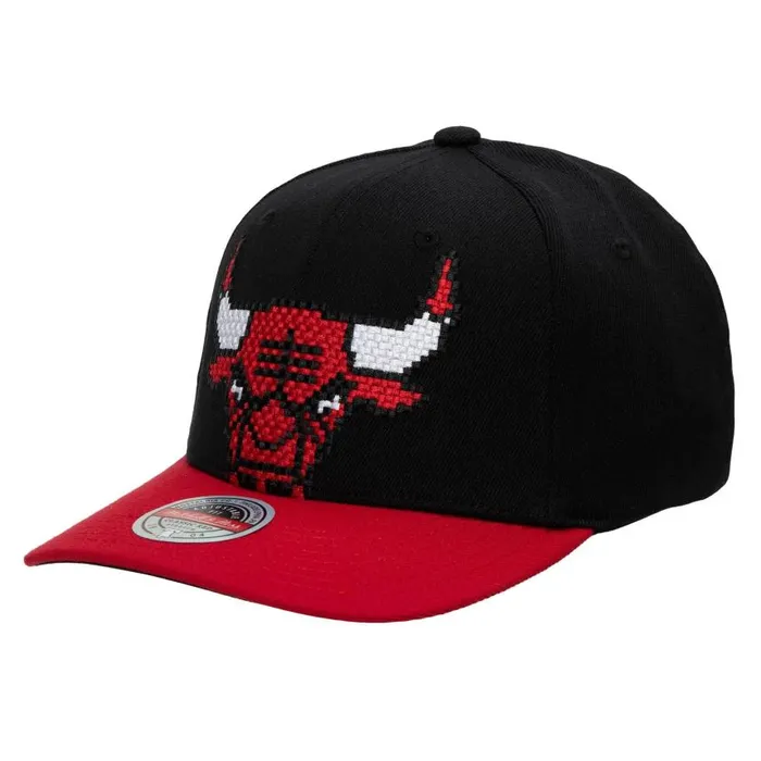 Mitchell and Ness 8 Bit XL Classic Red Chicago Bulls Men Hats and Headwear