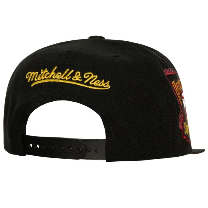 Mitchell and Ness Big Face 70 Snapback HWC Atlanta Hawks Men Hats and Headwear Mitchell and Ness Big Face 70 Snapback HWC Atlanta Hawks Men Hats and Headwear
