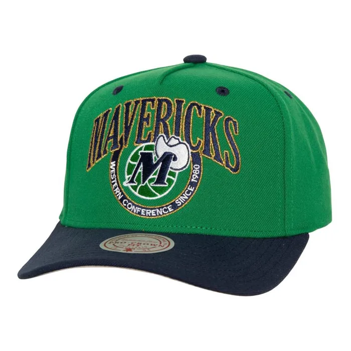 Mitchell and Ness Crown Jewels Pro Snapback HWC Dallas Mavericks Men Hats and Headwear