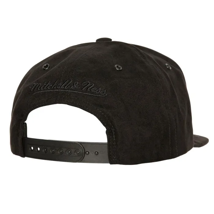 Mitchell and Ness Day 4 Snapback Chicago Bulls Men Hats and Headwear Mitchell and Ness Day 4 Snapback Chicago Bulls Men Hats and Headwear