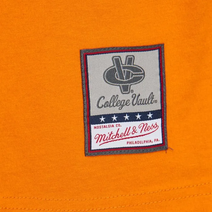 Mitchell and Ness MandN Hometown SS Tee Vintage Logo University Of Tennessee Men TShirts and Tops