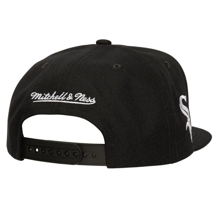 Mitchell and Ness Shattered Snapback Chicago White Sox Men Hats and Headwear Mitchell and Ness Shattered Snapback Chicago White Sox Men Hats and Headwear