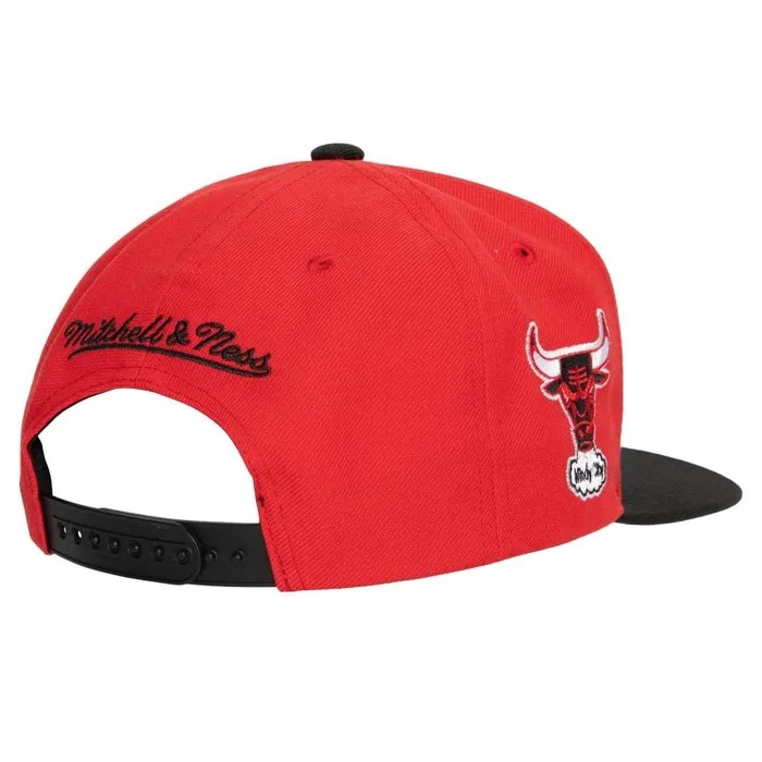 Mitchell and Ness Team Insider Snapback HWC Chicago Bulls Men Hats and Headwear