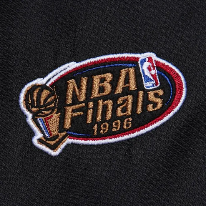 Mitchell and Ness Unlined Windbreaker Vintage Logo Chicago Bulls Men Jackets and Outerwear Mitchell and Ness Unlined Windbreaker Vintage Logo Chicago Bulls Men Jackets and Outerwear
