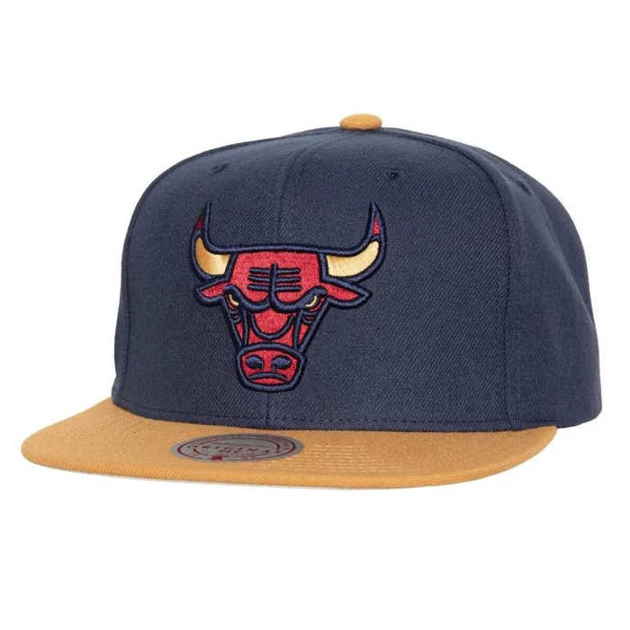 Mitchell and Ness Work It Snapback Chicago Bulls Men Hats and Headwear