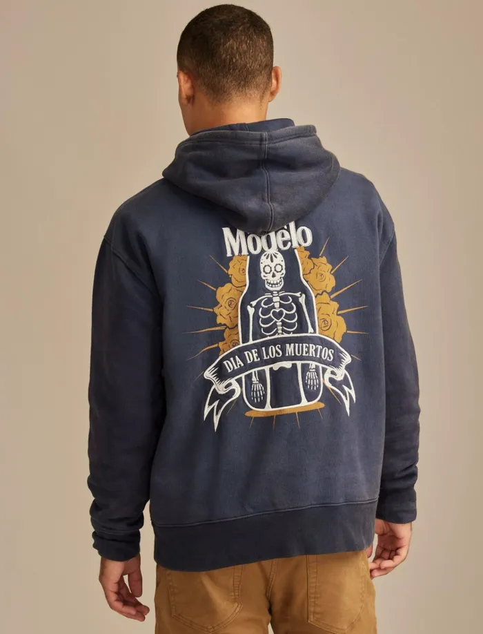 Modelo Hoodie Dress Blues Men Lucky Brand Graphic Tees