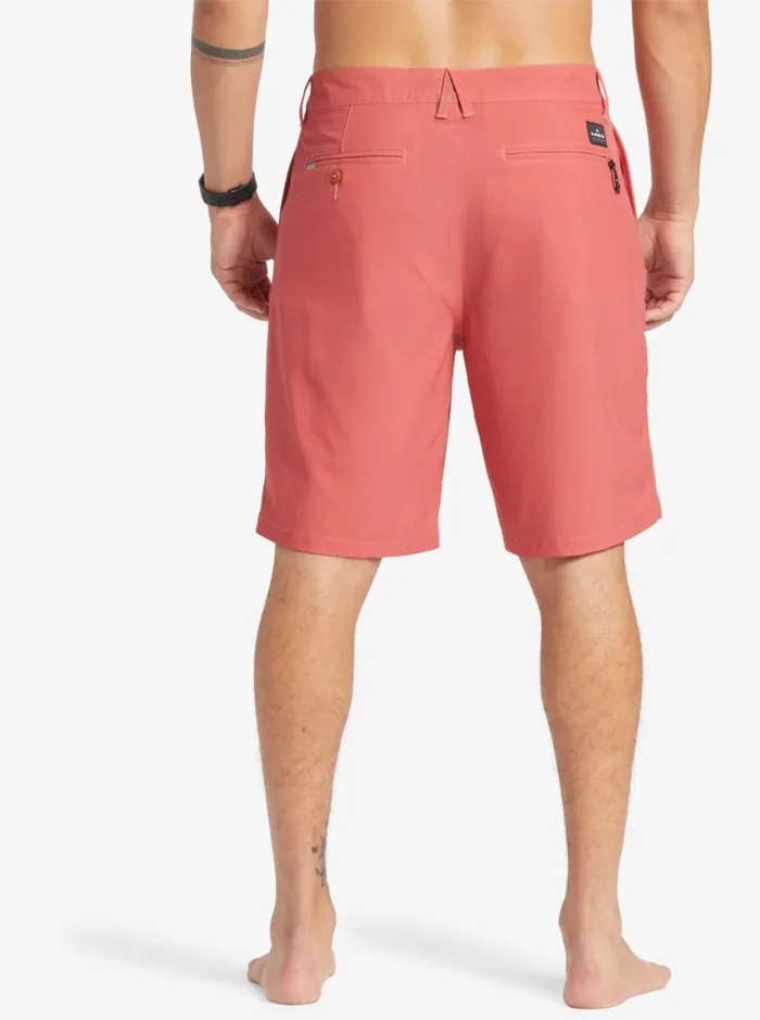 Quiksilver Ocean Union Amphibian 20034 Hybrid Shorts Mineral Red Mens Shorts and Amphibians Quiksilver Ocean Union Amphibian 20034 Hybrid Shorts Mineral Red Mens Shorts and Amphibians