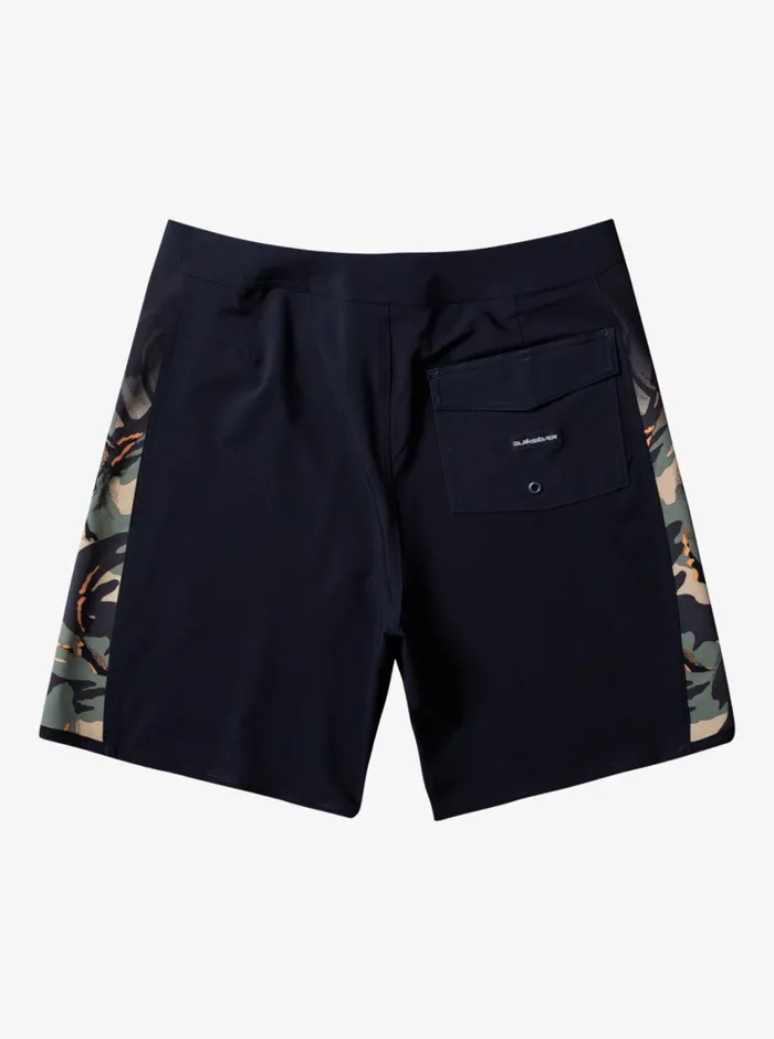 Quiksilver Surfsilk Arch 18034 Boardshorts Four Leaf Clover Mens Shorts and Amphibians Quiksilver Surfsilk Arch 18034 Boardshorts Four Leaf Clover Mens Shorts and Amphibians