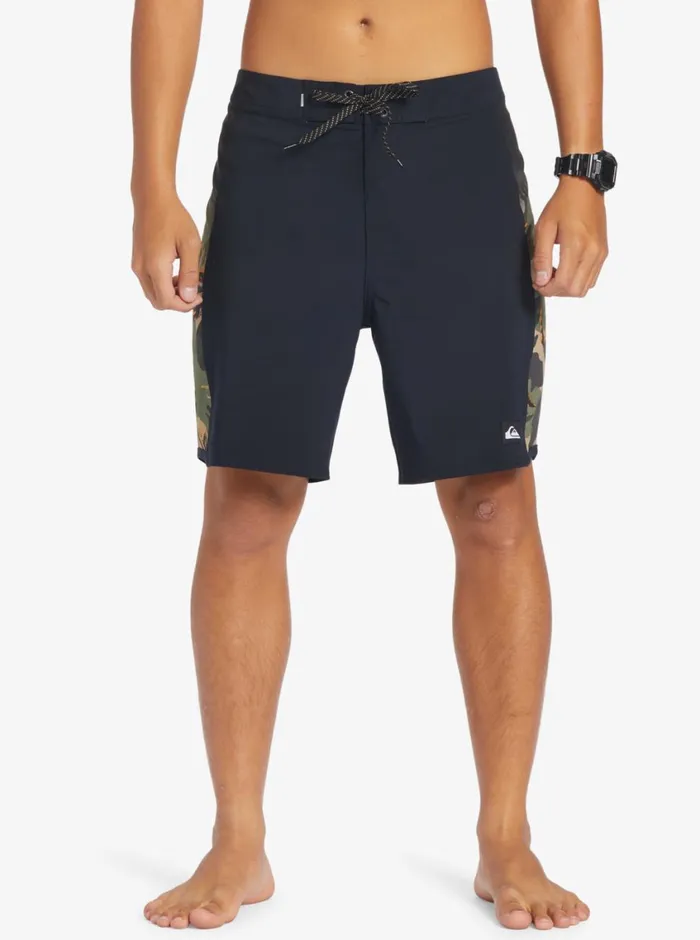 Quiksilver Surfsilk Arch 18034 Boardshorts Four Leaf Clover Mens Shorts and Amphibians Quiksilver Surfsilk Arch 18034 Boardshorts Four Leaf Clover Mens Shorts and Amphibians