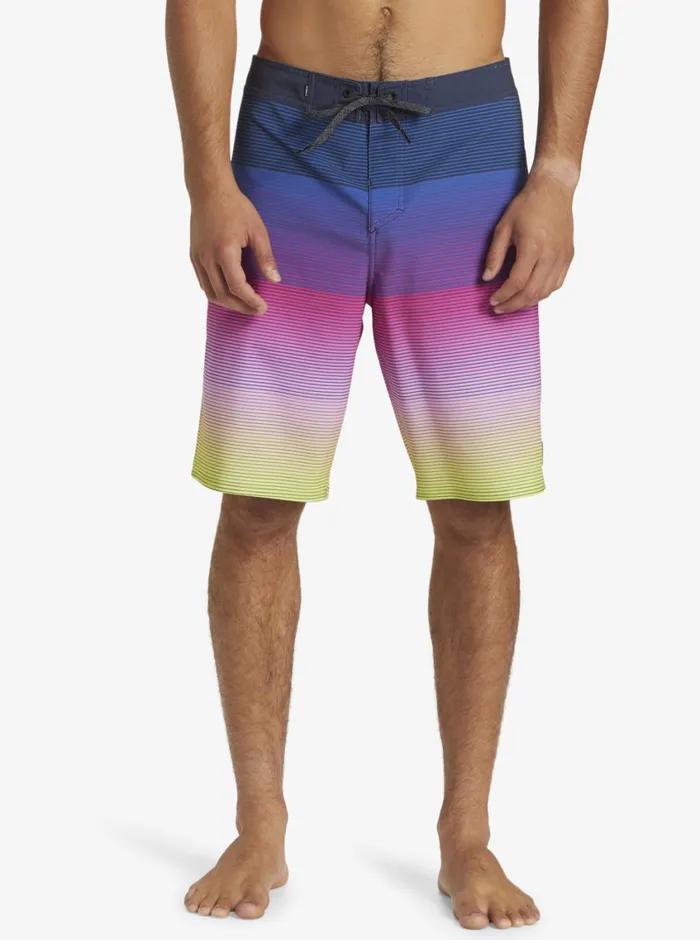 Quiksilver Surfsilk Massive 20034 Boardshorts Dark Navy Mens Boardshorts