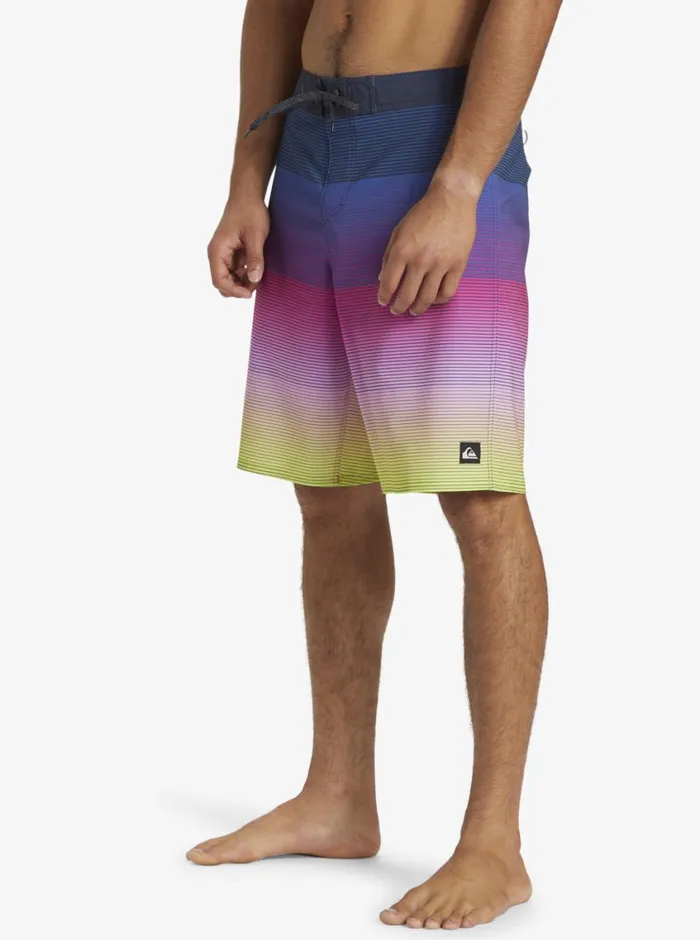 Quiksilver Surfsilk Massive 20034 Boardshorts Dark Navy Mens Boardshorts