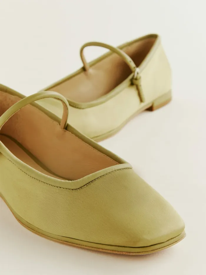 Reformation Flats Charlie Ballet Flat Cerignola Satin 8211 Women Reformation Flats Charlie Ballet Flat Cerignola Satin 8211 Women