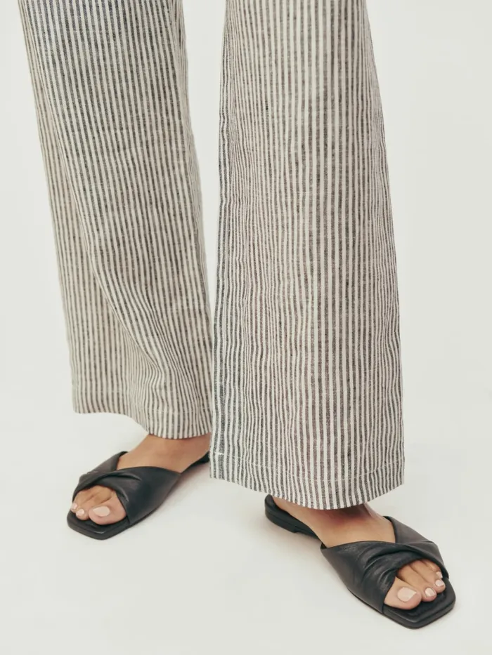 Reformation Sandals Mikki Twist Flat Sandal Black 8211 Women Reformation Sandals Mikki Twist Flat Sandal Black 8211 Women