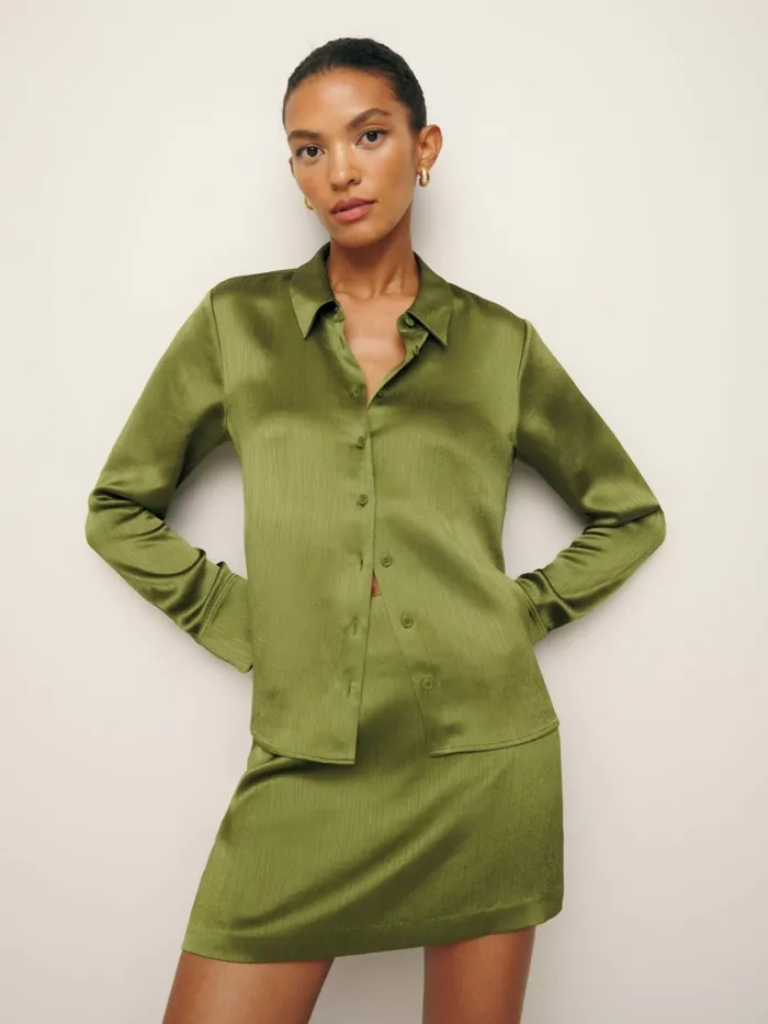 Reformation Tops Sky Relaxed Satin Top Pear Crinkle 8211 Women