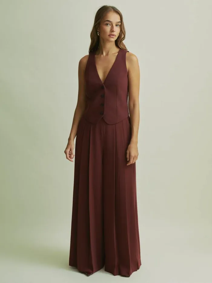 REISS Suits and Tailoring Women Florere Single Breasted Waistcoat Burgundy