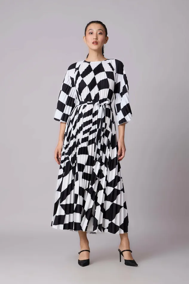 Scarlet Sage Dresses Ariel Maxi Dress 8211 Black and White 8211 Women