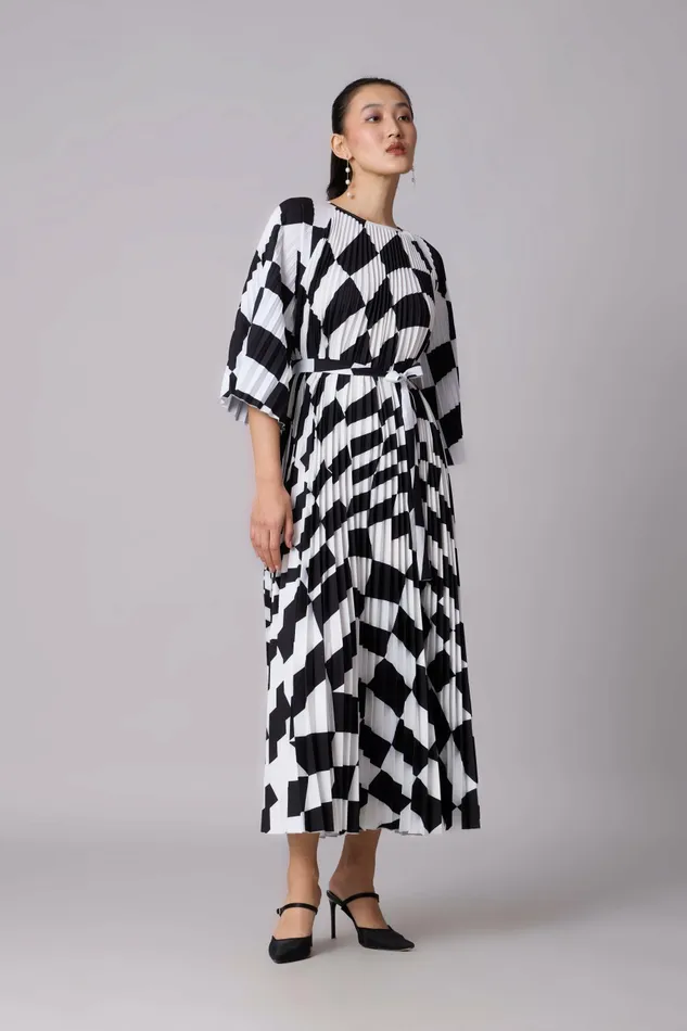 Scarlet Sage Dresses Ariel Maxi Dress 8211 Black and White 8211 Women