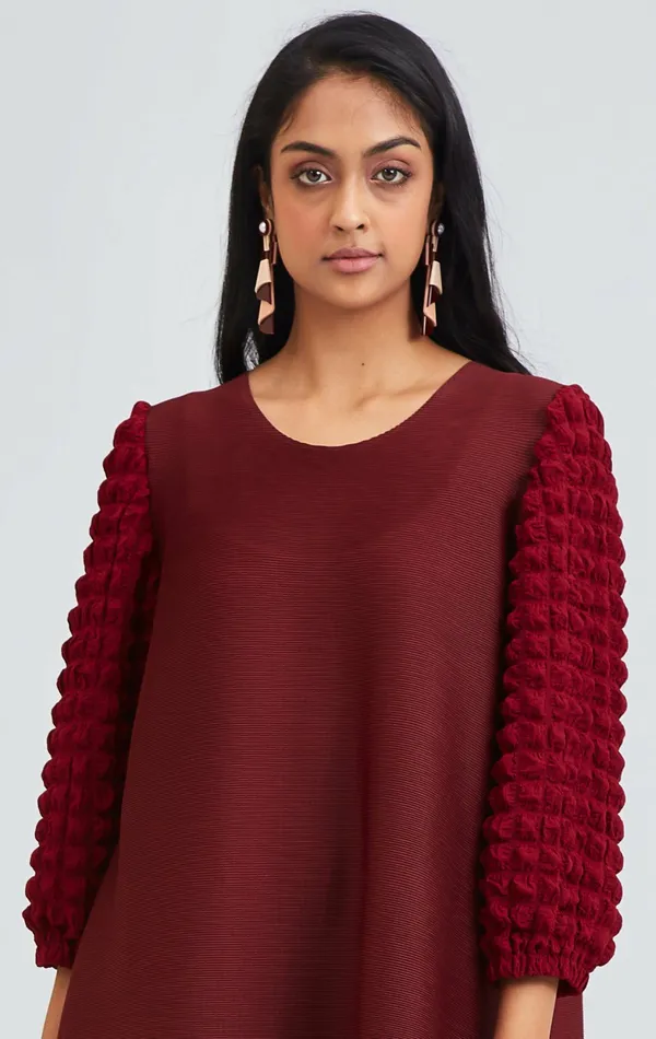 Scarlet Sage Gissa Bicalho Dani Earrings 8211 Peach and Maroon 8211 Women