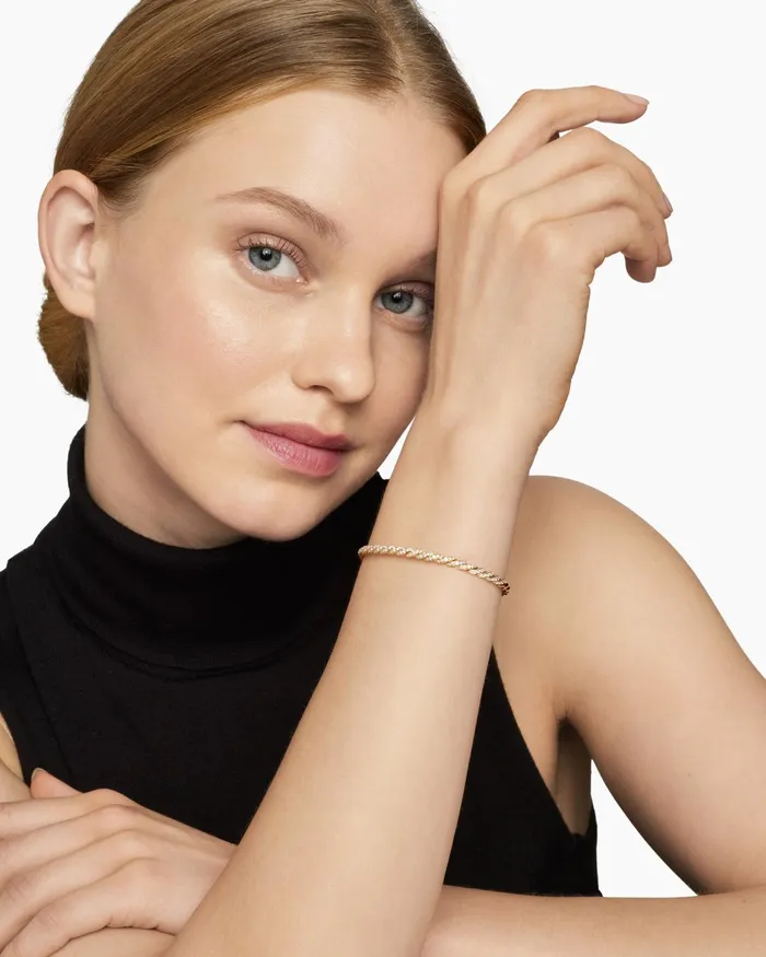 Sculpted Cable Flex Bracelet In 18K Yellow Gold 35mm Women David Yurman Bangle Sculpted Cable Flex Bracelet In 18K Yellow Gold 35mm Women David Yurman Bangle