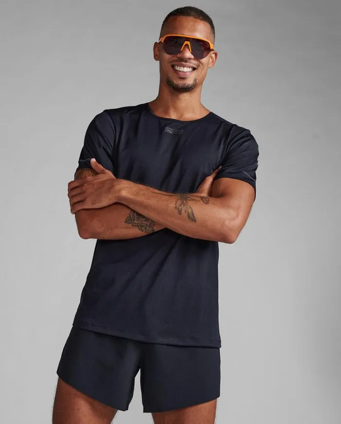Short Sleeve Mens 2XU Light Speed Tech Tee Blackblack Reflective